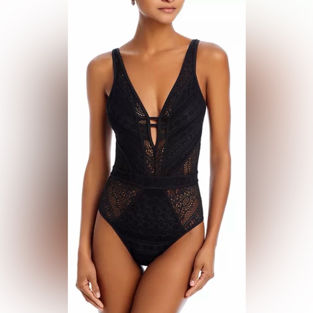 ✨NEW ✨BECCA One Piece Swimsuit Crochet Lace Boho Swim Bathing Suit